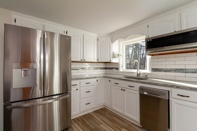 62 Locust St, Holliston, MA 01746 - photo 7