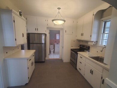 14 Greystone St unit 1, Quincy, MA 02169 - photo 2