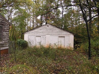 208 Pineview St, Asheboro, NC 27203 - photo 3