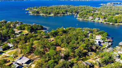 114 Lowe Dr, Mabank, TX 75156 - photo 2