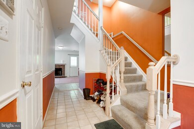 13283 Coppermill Dr, Herndon, VA 20171 - photo 4