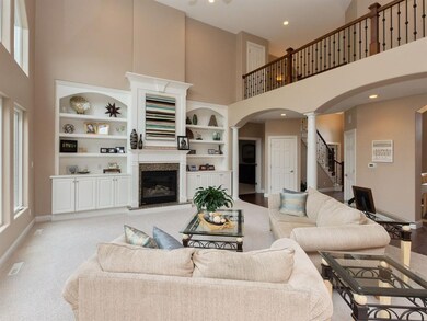 3525 Canterbury Ln, Cedar Rapids, IA 52411 - photo 7