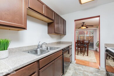 Kitchen 20190508-DW-40593-SMALL