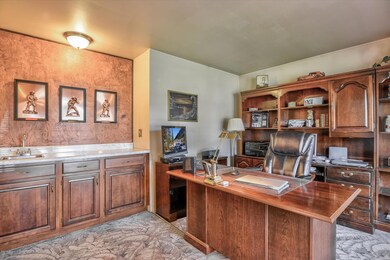 04-Office