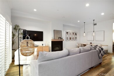 13360 Burbank Blvd unit 16, Sherman Oaks, CA 91401 - photo 2