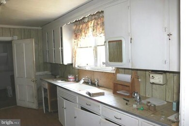 208 Summer St, Hagerstown, MD 21740 - photo 2