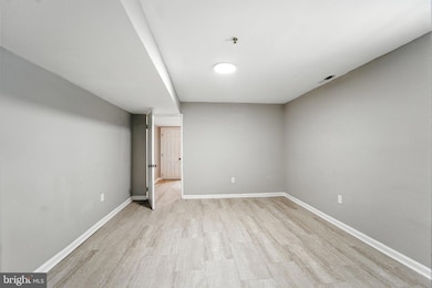 2100 Homewood Ave unit 1, Baltimore, MD 21218 - photo 7