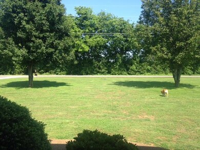 286 Collins Rd, Portland, TN 37148 - photo 4