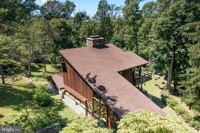 19079 Blueridge Mountain Rd, Bluemont, VA 20135 - photo 4