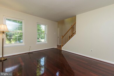 435 Hawkridge Ln, Sykesville, MD 21784 - photo 4