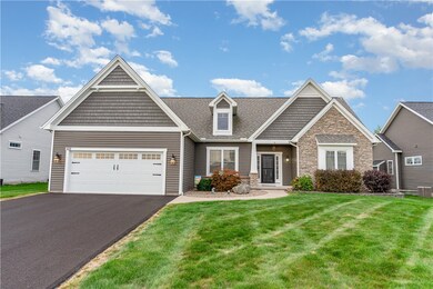 619 Pine Lakes Trail, Webster, NY 14580 - photo 2