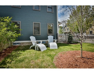 57 Bromfield St, Newburyport, MA 01950 - photo 3