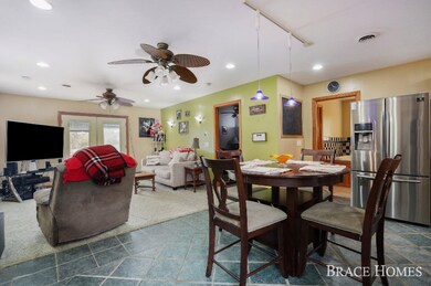 1030 Hunt St SE, Lowell, MI 49331 - photo 4