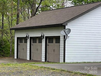 3081 Tatertown Loop, Nebo, NC 28761 - photo 3