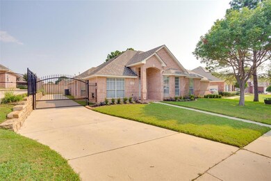 1113 Carousel Dr, Bedford, TX 76021 - photo 2