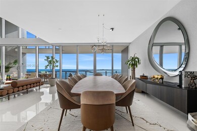 Aston Martin Residences unit 4602, Miami, FL 33131 - photo 5