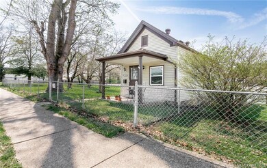 1511 Chartres St, New Albany, IN 47150 - photo 3