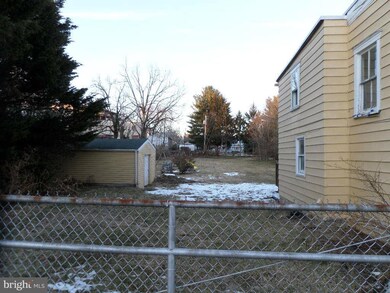 330 Liberty St, Hagerstown, MD 21740 - photo 2