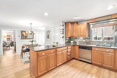 23 Cordis St, Charlestown, MA 02129 - photo 6