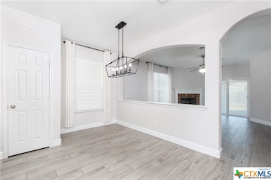 406 Kayla St, Troy, TX 76579 - photo 3