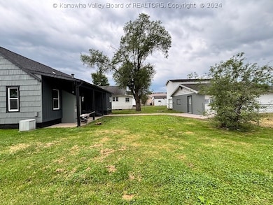 417 18th St, Dunbar, WV 25064 - photo 5