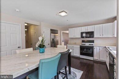 8608 Hillview Rd, Hyattsville, MD 20785 - photo 6