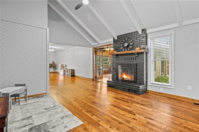 13870 S Moonlight Rd, Olathe, KS 66061 - photo 7