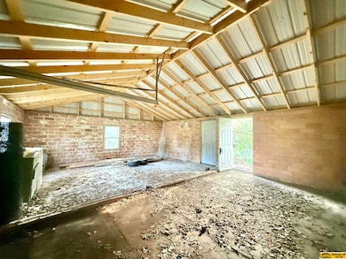 1327 Tilden St, Fairbury, NE 68352 - photo 7