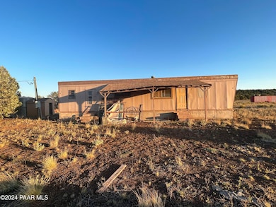 1328 W Yukon Dr, Ash Fork, AZ 86320 - photo 7
