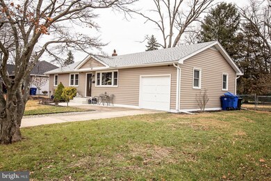 153 Ashurst Ln, Mount Holly, NJ 08060 - photo 2