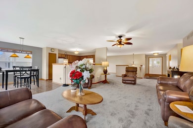 3904 Stockton Dr, Joliet, IL 60436 - photo 7