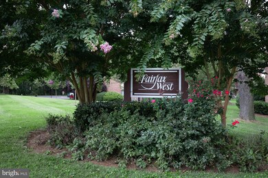 10723 West Dr unit 202, Fairfax, VA 22030 - photo 2