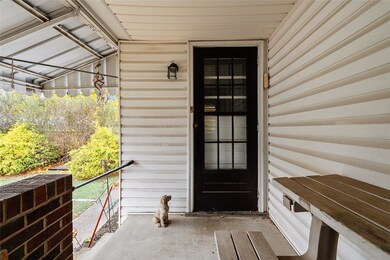 430 Newkirk St, Carnegie, PA 15106 - photo 5