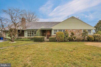 7 E 37th St, Reading, PA 19606 - photo 2