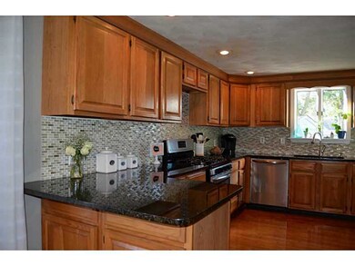 21 Tilden Ave, Warwick, RI 02888 - photo 4