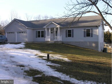 1228 Lamplight Rd, Inwood, WV 25428 - photo 2