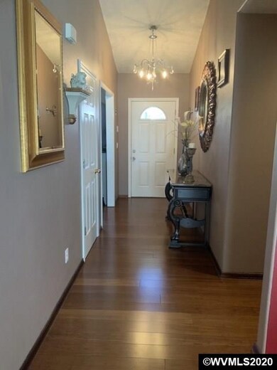 1677 Horizon Ridge Dr NE, Keizer, OR 97303 - photo 2