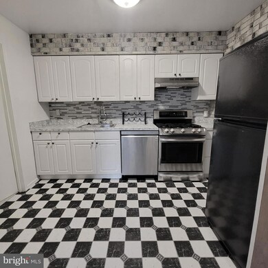 9175 Hitching Post Ln unit D, Laurel, MD 20723 - photo 5