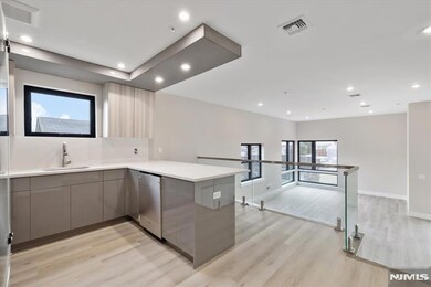 524 64th St unit 2, West New York, NJ 07093 - photo 2