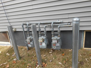 652 Bishop Ave unit 656, Bridgeport, CT 06610 - photo 3