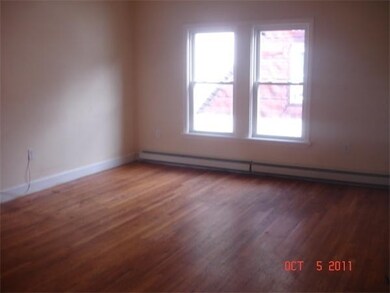 43 Waumbeck St unit 3, Dorchester, MA 02121 - photo 4