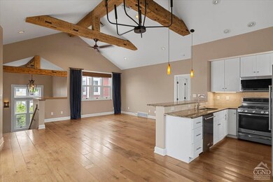 235 Robinson St unit 237, Hudson, NY 12534 - photo 4