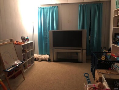 2117 Freemansburg Ave unit 2, Easton, PA 18042 - photo 4