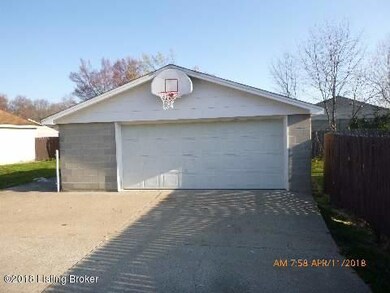 6507 Burlwood Dr, Louisville, KY 40229 - photo 2