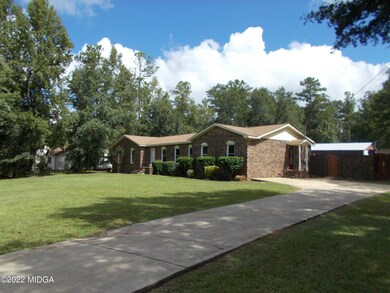 123 Welker Cir, Macon, GA 31211 - photo 2