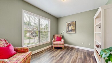 Sitting Room/Study