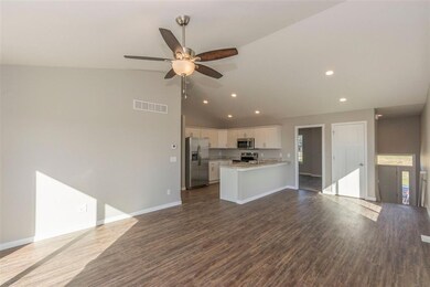 603 Riley Ln, West Branch, IA 52358 - photo 4