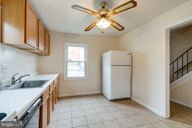 2915 Williamsburg Ct, Woodbridge, VA 22191 - photo 7