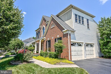 26124 Talamore Dr, Chantilly, VA 20152 - photo 2