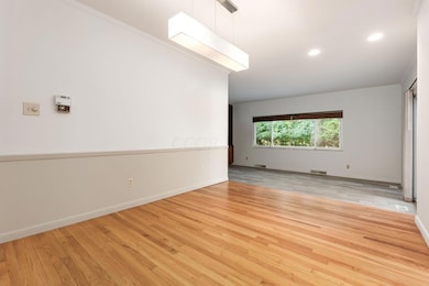 244 Canyon Dr, Columbus, OH 43214 - photo 6